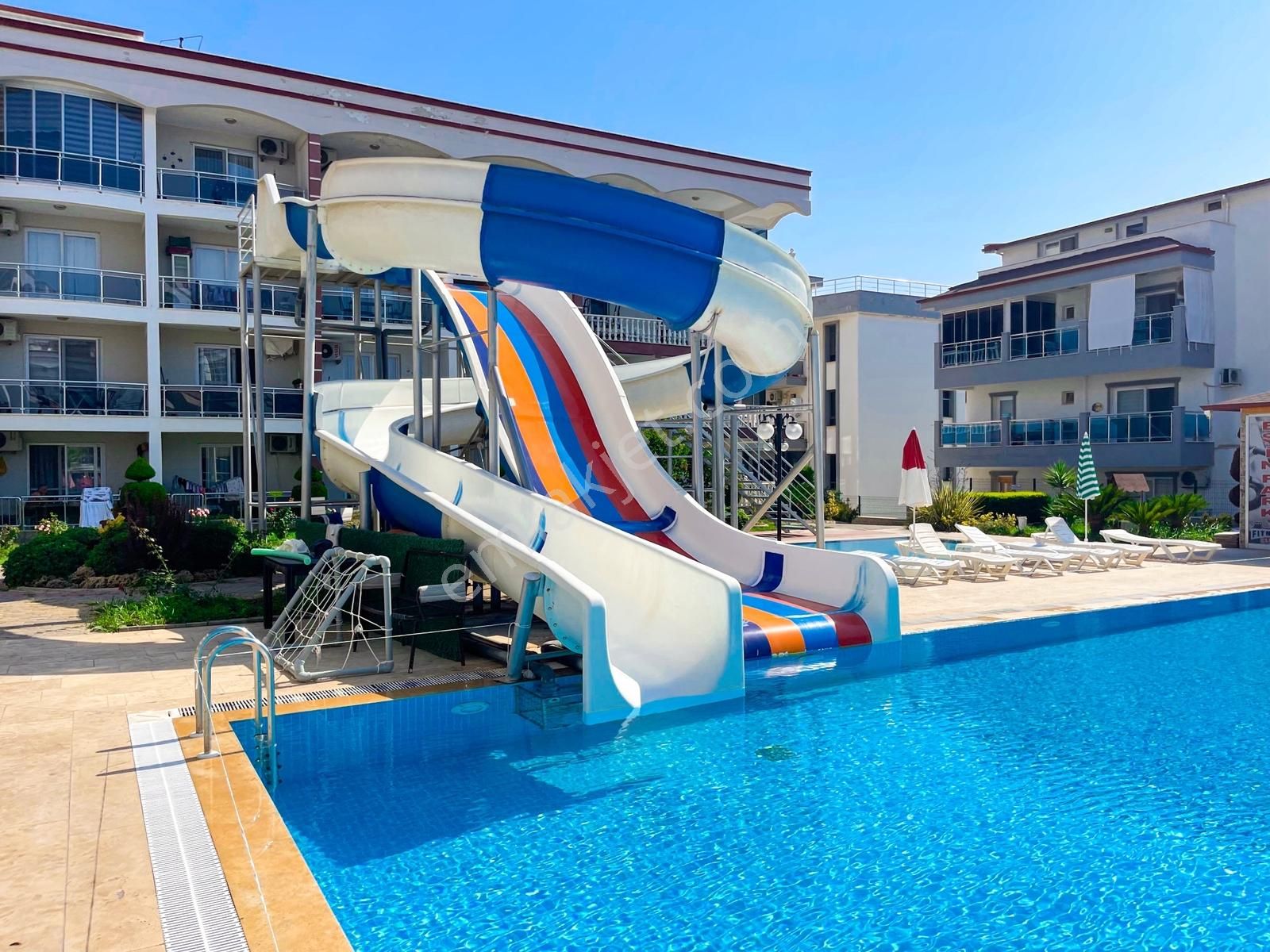 Villa Tv'den, 3+1 Havuzlu Sitede Deniz Manzaralı Eşyalı Daire - Görsel 11