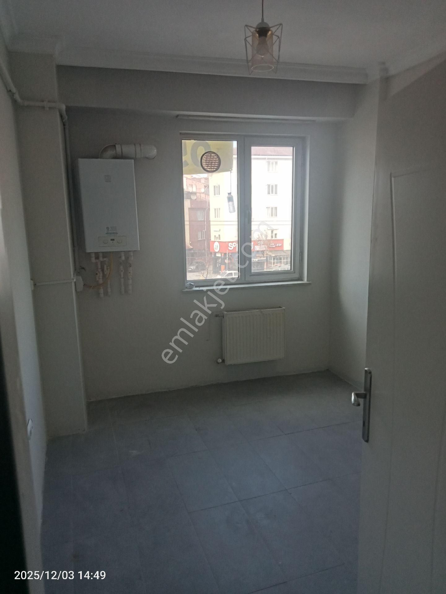 Şehrin Göbeğinde 1+1 Kiralik Daire - Görsel 10