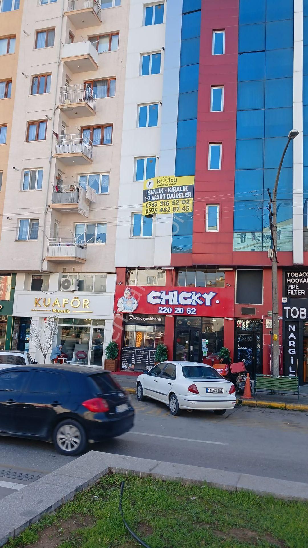 Şehrin Göbeğinde 1+1 Kiralik Daire - Görsel 15