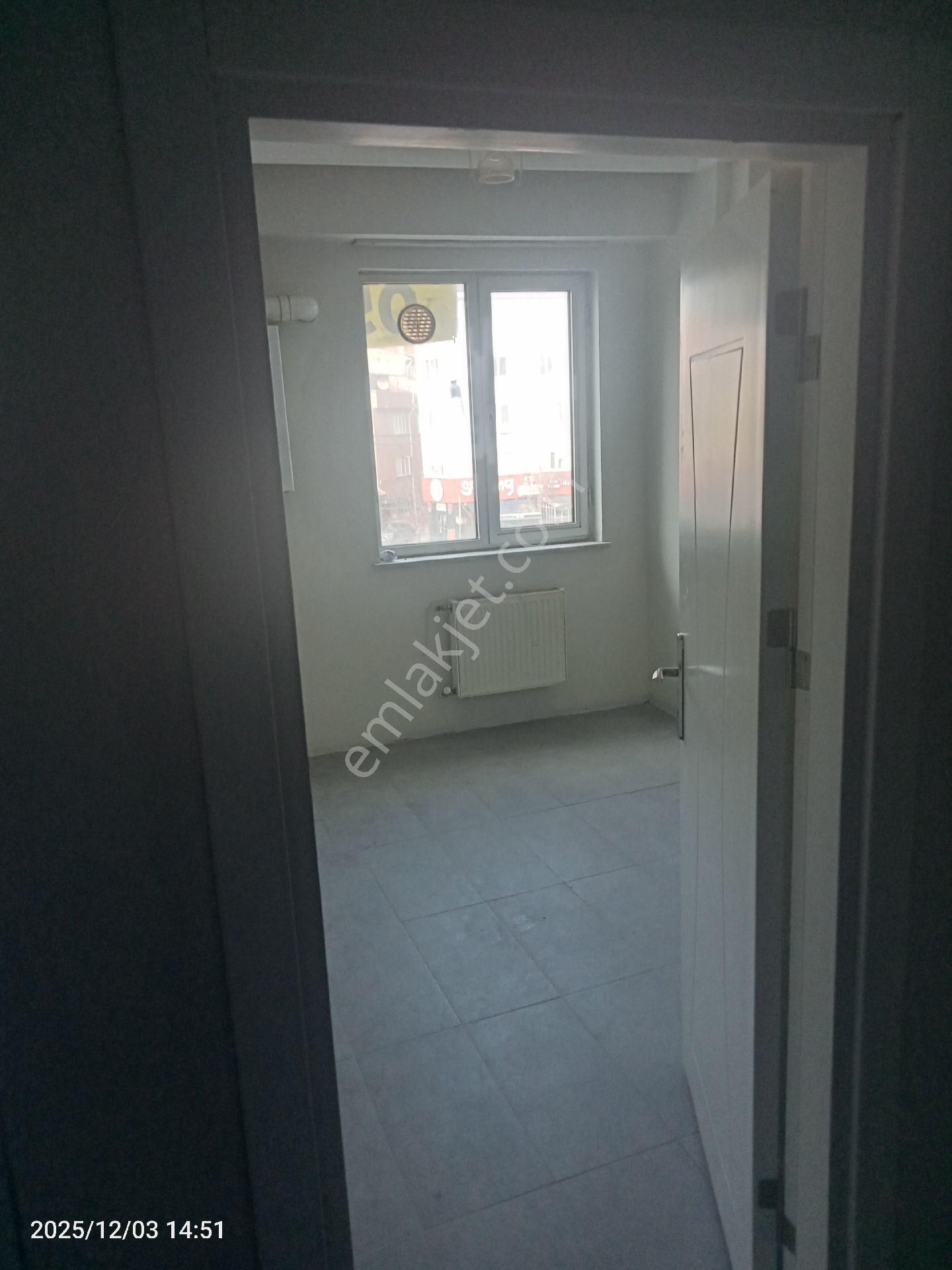 Şehrin Göbeğinde 1+1 Kiralik Daire - Görsel 3