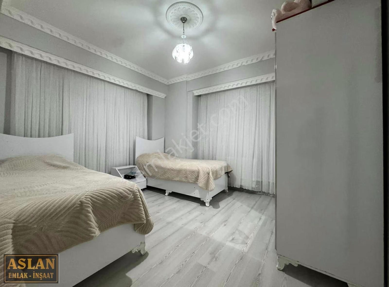 Salih Aslandan 35 Metre Ana Yol Üzeri Full Bakımlı 5 Oda Ara Kat - Görsel 21