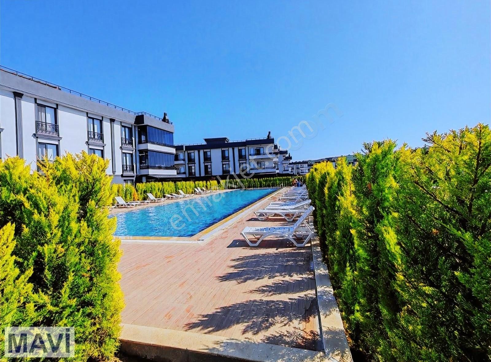 Havuzlu Seyir Teraslı 2+1 Oyun Parklı Yürüyüş Alanlı Remax Mavi - Görsel 8