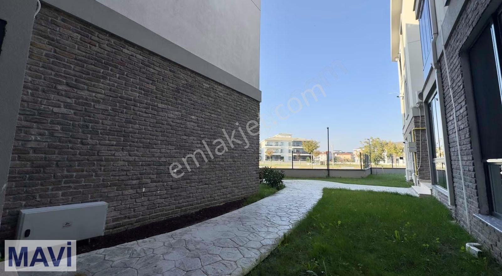 Remax Mustafa Öz 3+1 135m² Lüks Site İçi Y. Isıtma Ebev. Banyosu - Görsel 16