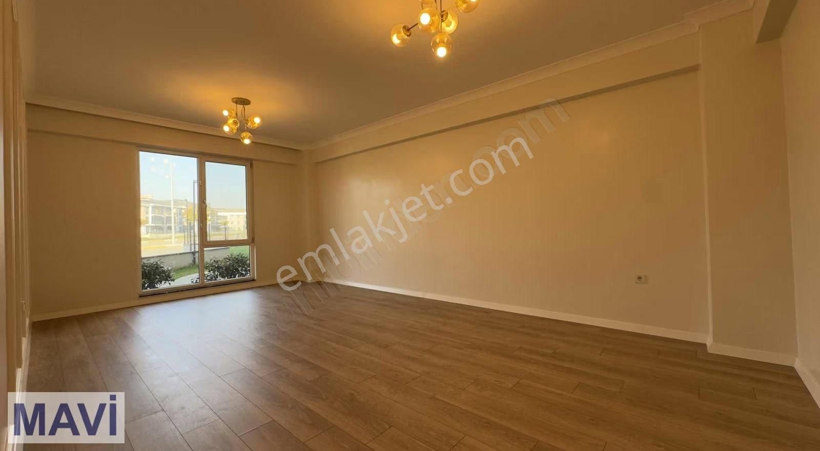 Remax Mustafa Öz 3+1 135m² Lüks Site İçi Y. Isıtma Ebev. Banyosu - Görsel 7