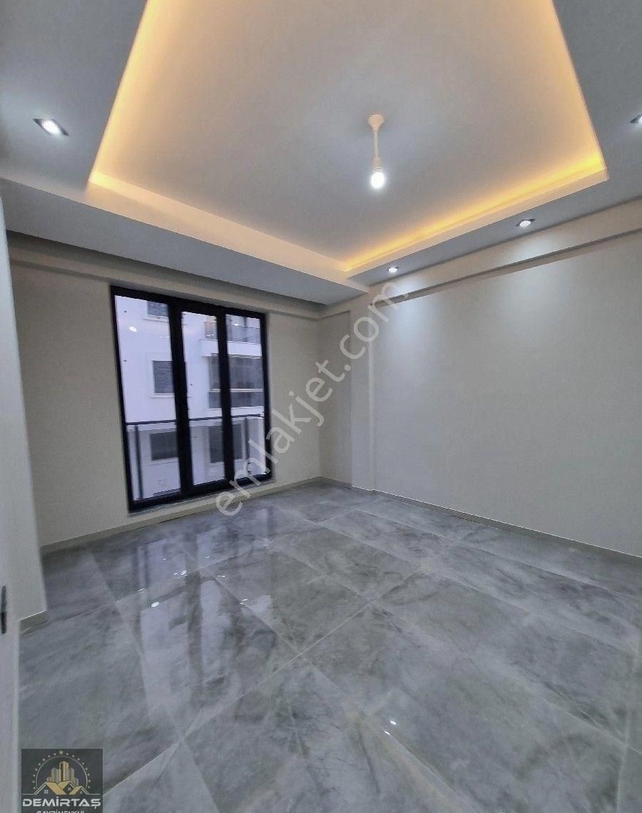 Yenısafakta Satılık Daırelee - Görsel 6