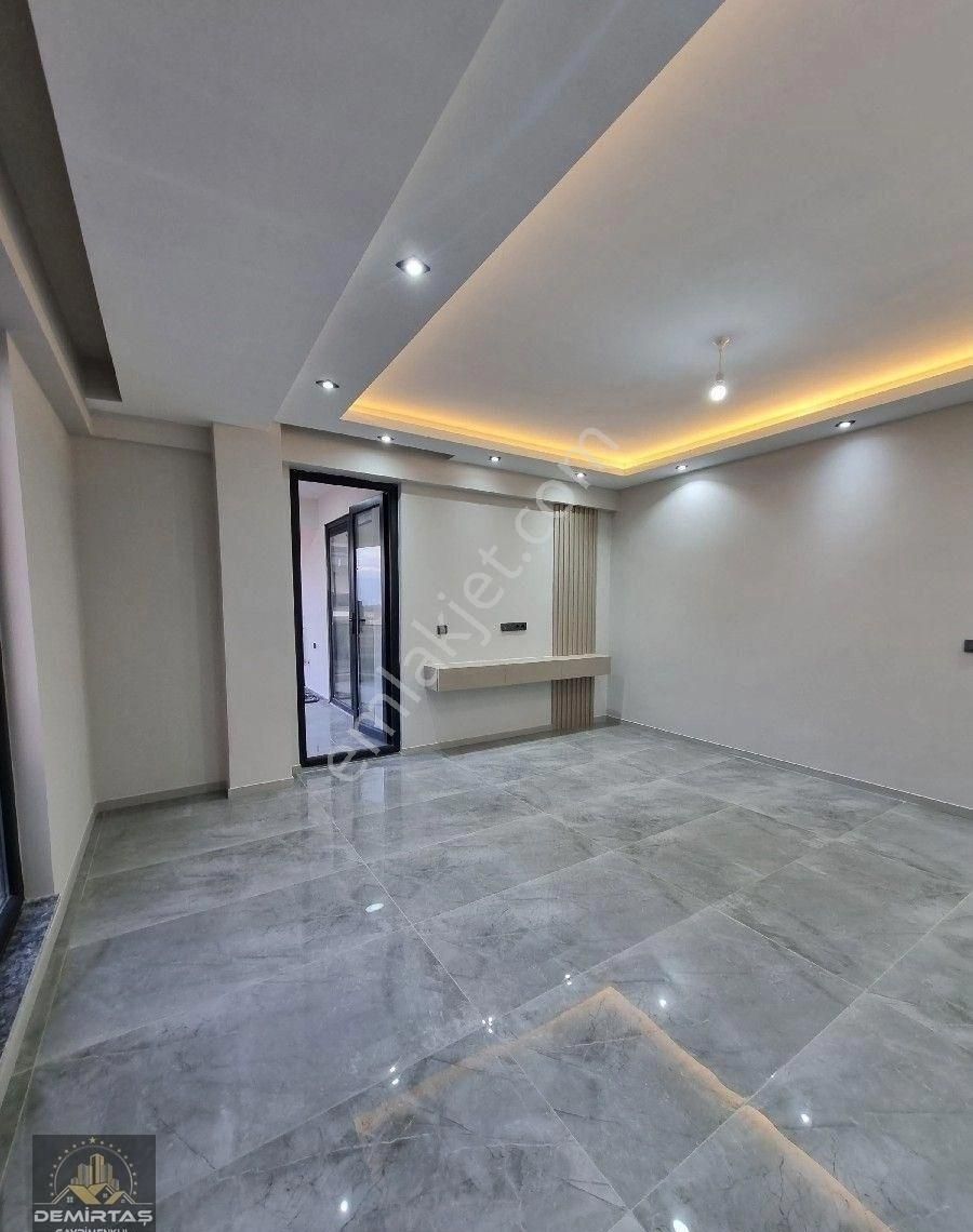 Yenısafakta Satılık Daırelee - Görsel 16