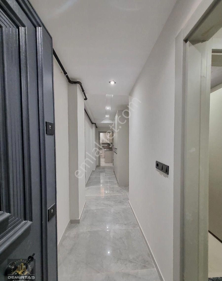 Yenısafakta Satılık Daırelee - Görsel 8