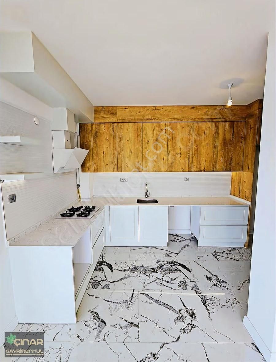 Erkilet Sancaktepe De Tamamına Kredi İmkanı İle 3+1 Daire