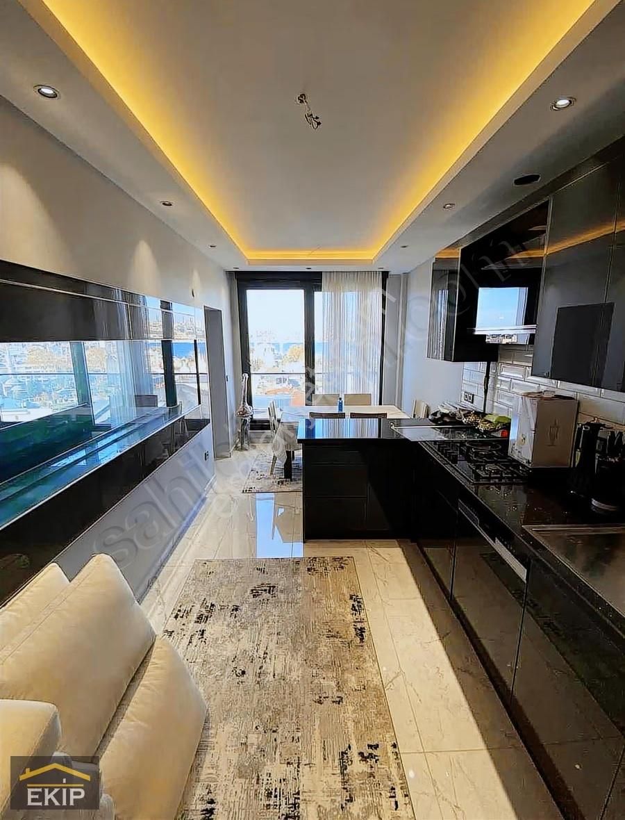 Üsküdar Merkezde Boğaz Manzaralı Dubleks (lebiderya Manzara) - Görsel 2