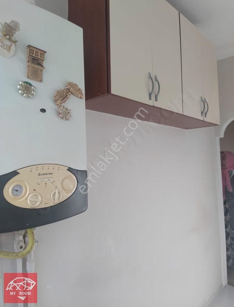 Ümraniye Tepeüstü Mahallesinde 2+1 Kiralık Daire - Görsel 10