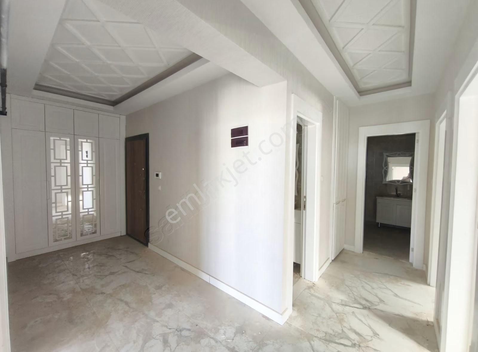 Seyran Emlaktan İzka İnsaatta Satılık 1.kat Ön Cephe 2+1 Daire - Görsel 16