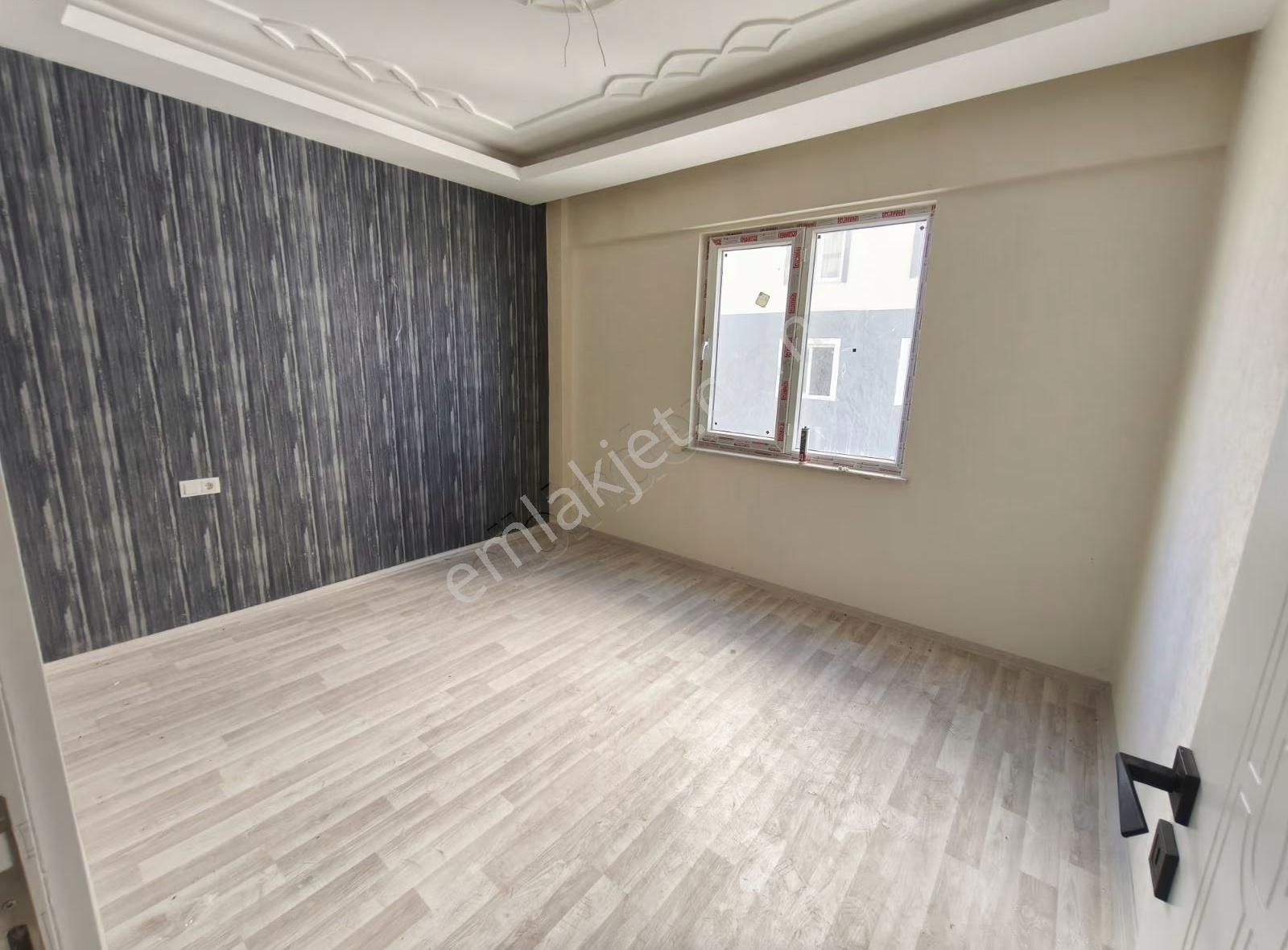 Seyran Emlaktan İzka İnsaatta Satılık 1.kat Ön Cephe 2+1 Daire - Görsel 22