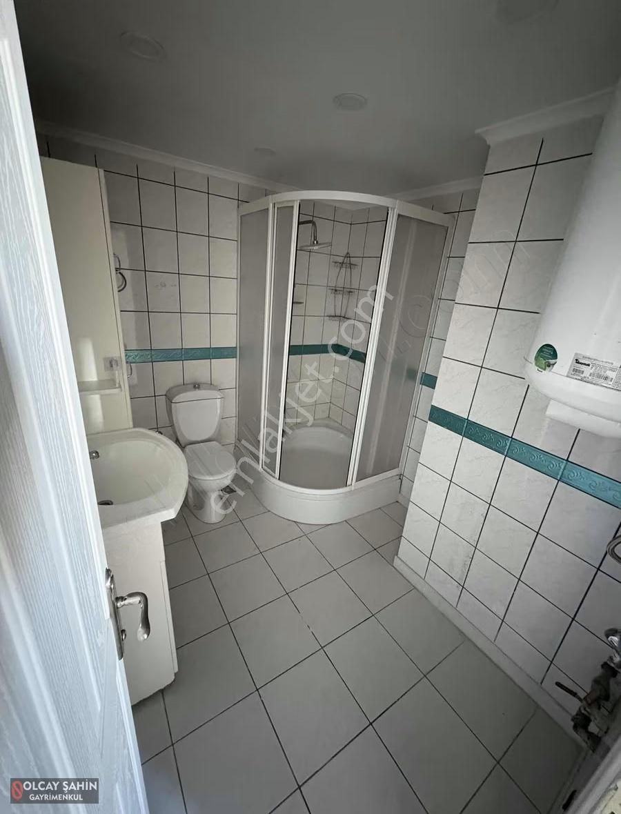 Fener'de B.ecevit Bulvarına Cephe-arakat-ebeveyn Banyolu 3+1 - Görsel 32