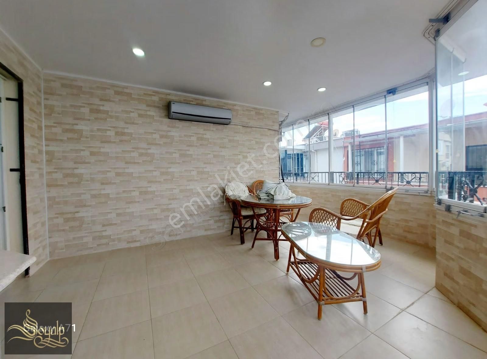 Didim Merkezde 4+1 Ayrı Mutfak Asansörlü Villamız Satılık - Görsel 5