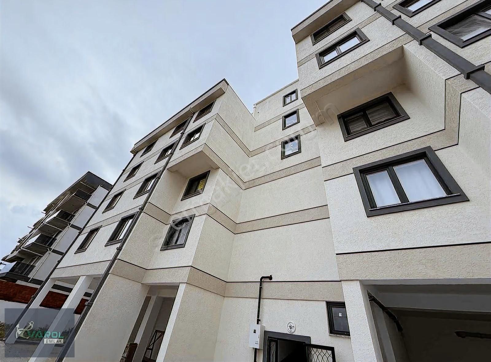 Teras Kafe Yakını 2+1 Kapalı Mutfak Doğalgazlı Geniş Ferah Daire - Görsel 16