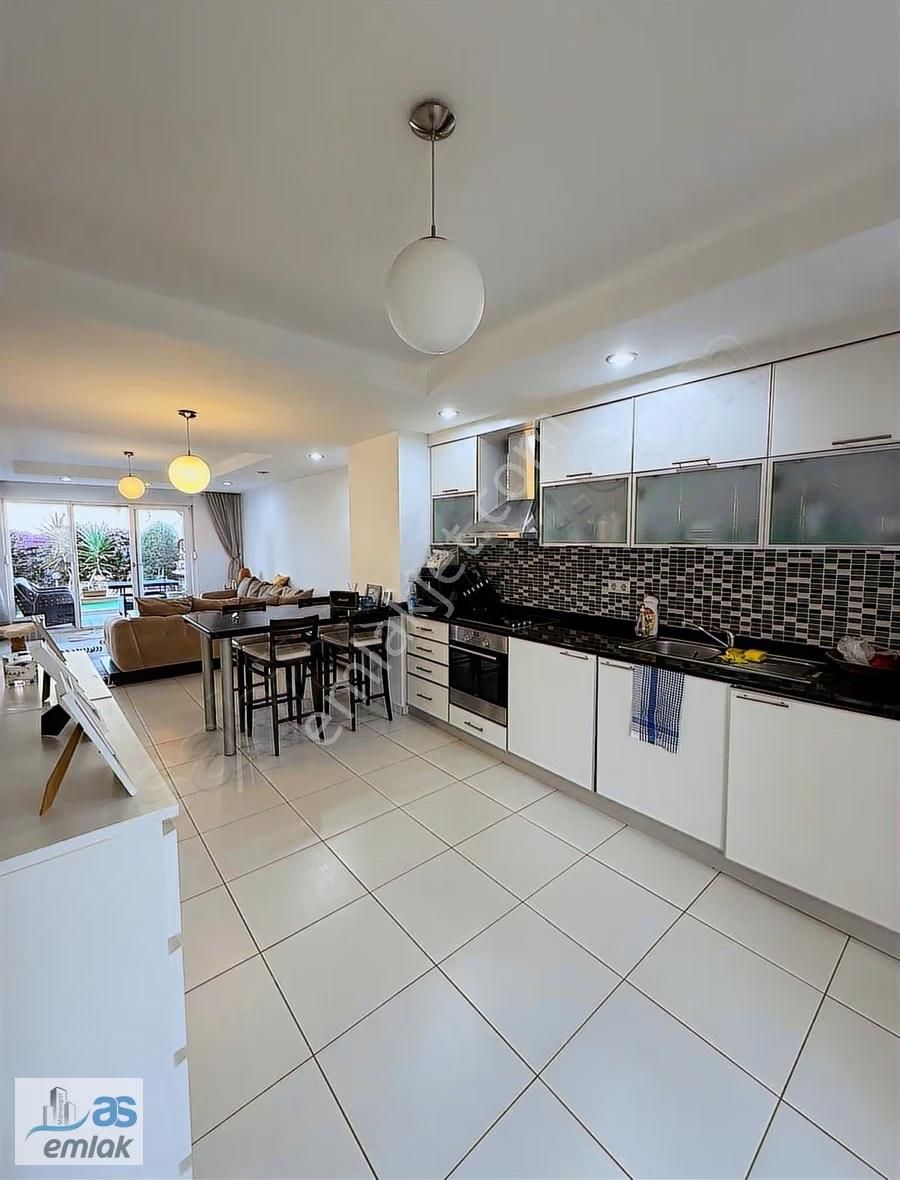 Side Olive Grove Sitesinde Bahçe Katı Köşe 2+1 Dubleks Daire - Görsel 4