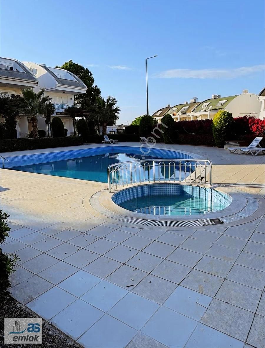 Side Olive Grove Sitesinde Bahçe Katı Köşe 2+1 Dubleks Daire - Görsel 14