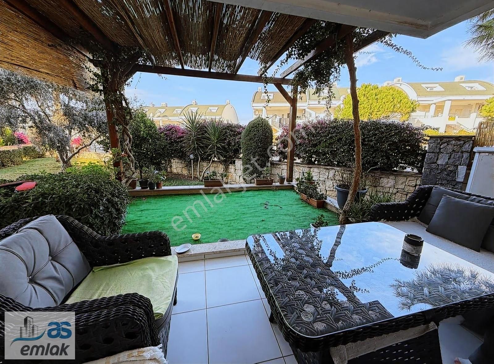 Side Olive Grove Sitesinde Bahçe Katı Köşe 2+1 Dubleks Daire - Görsel 15