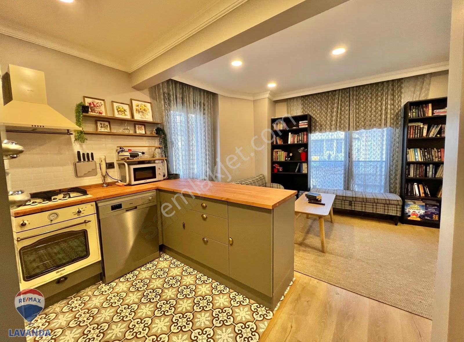 Mimarsinanda Deniz Manzaralı Full Eşyalı Kiralık Müstakil Villa - Görsel 3