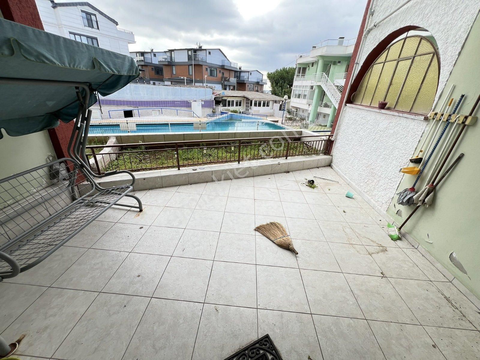 Darıca Yelkenkaya Bölgesinde Site İçinde Havuzlu Eşyalı 2+1 - Görsel 11