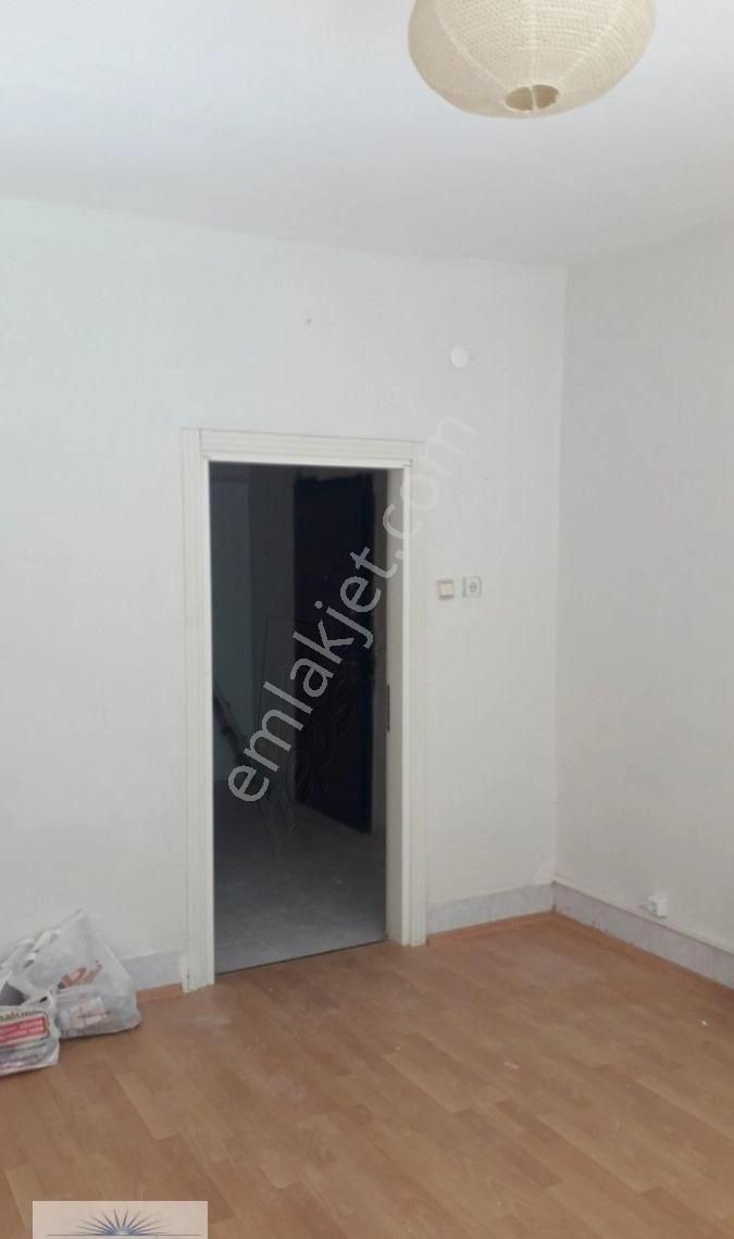 Eti'den Ortaköy'de Sahile Yakın Mutfağı Yeni , 55m2 Kombili Düz Giriş Katı Stüdyo Daire - Görsel 16