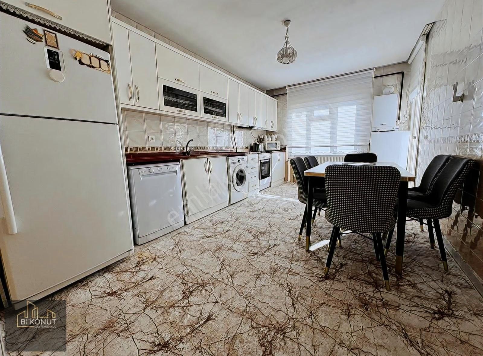 Bi'konut Dan İstiklal Mah.cadde Üzeri Satılık 4+1 Müstakil Daire - Görsel 2