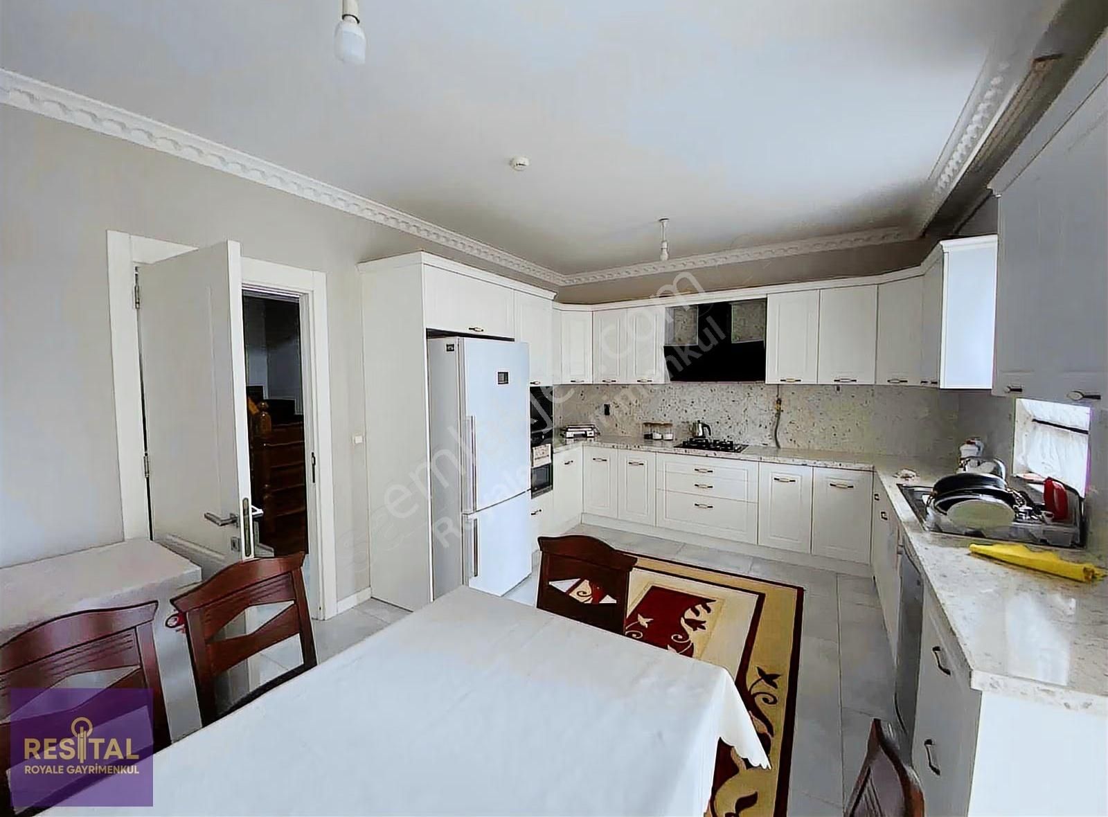 Alpiş Tuana Evlerinde Satılık 5+1 Dublex Daire - Görsel 7