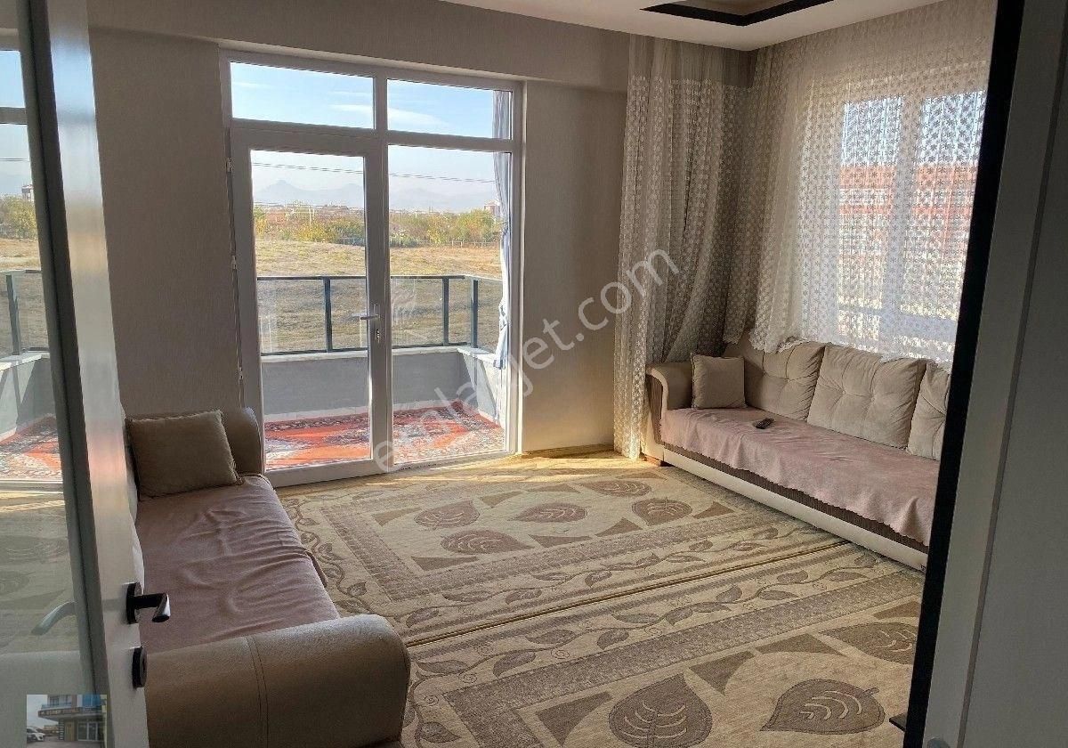 Karatay Karaaslan Dede Mahallesi'nde Geniş Lüxs Ferah Ara Kat 3+1 Daire - Görsel 14