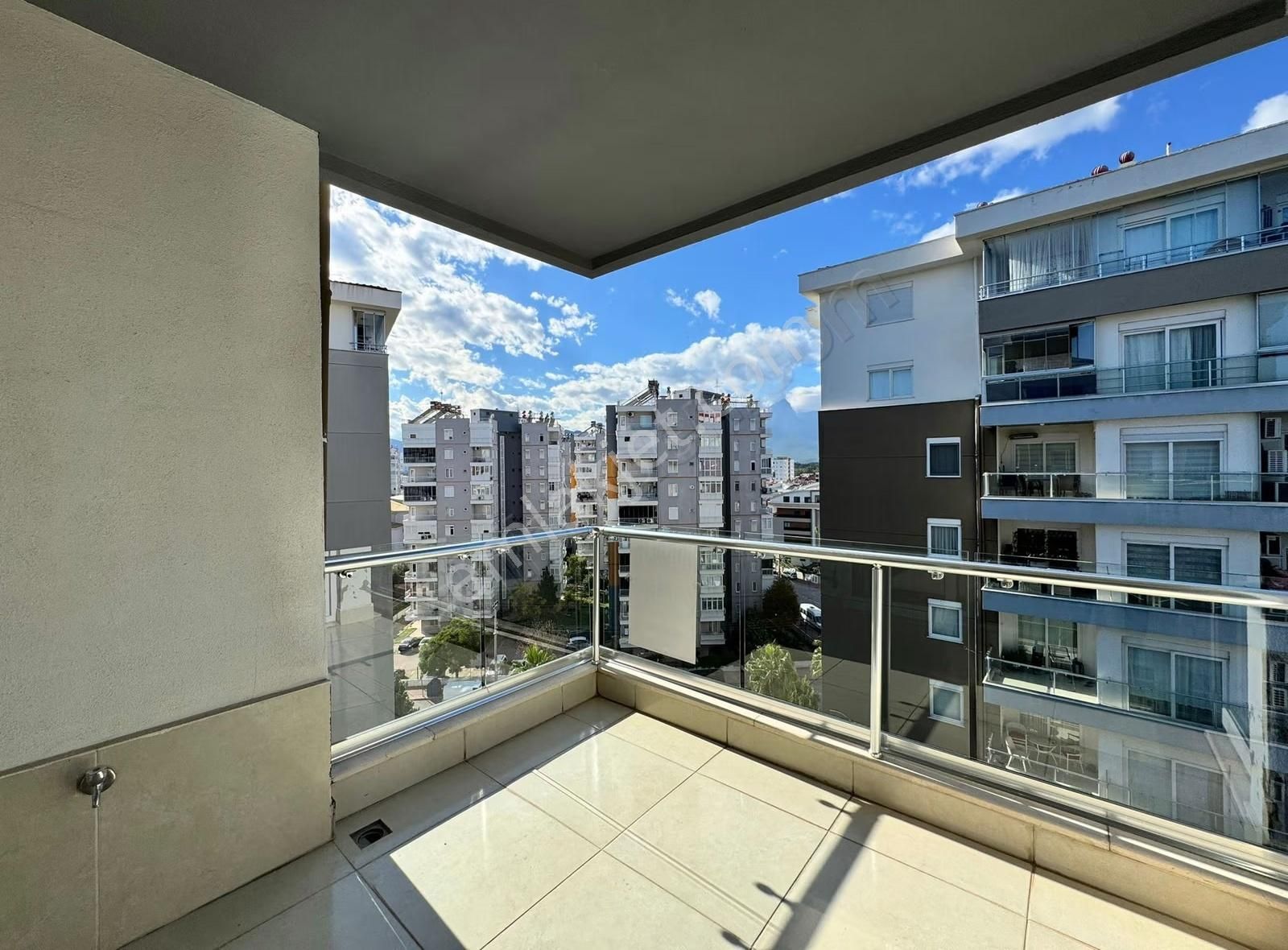 Konyaaltı Molla Yusuf 3+1 Lüks Sitede Kiralık - Görsel 8