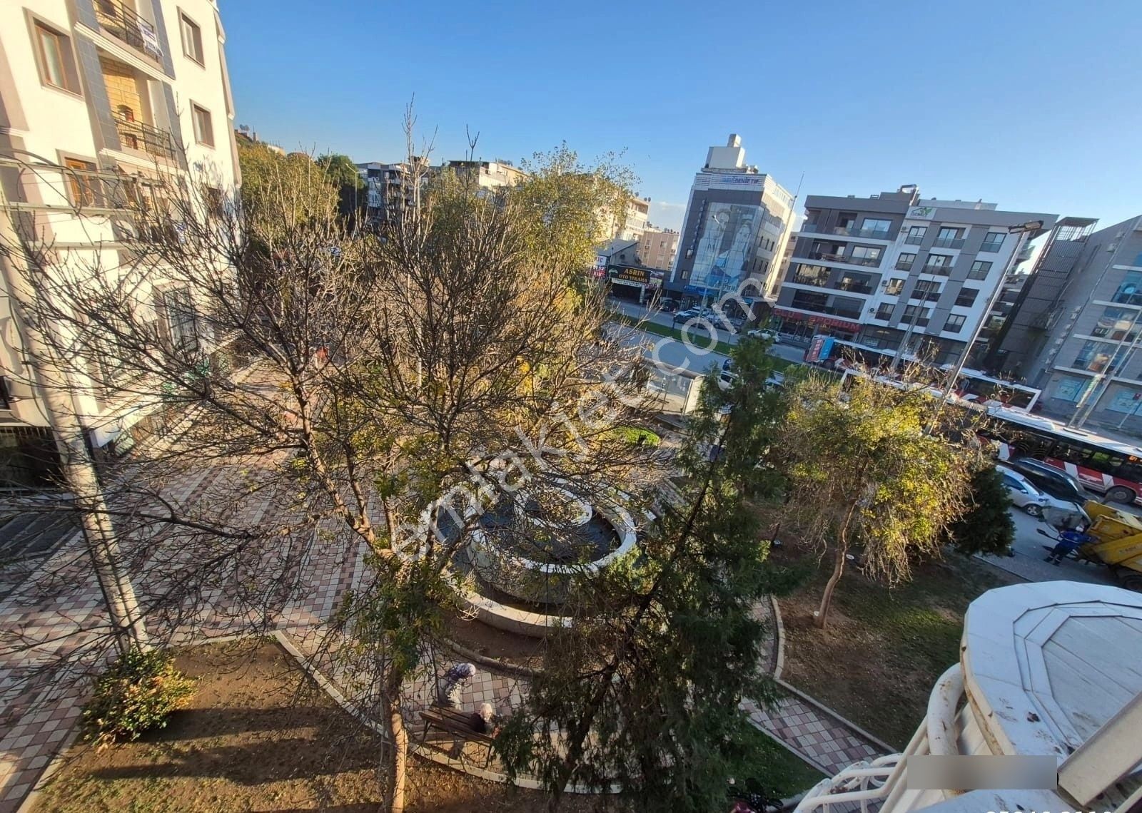 Buca Hürriyet Mahallesinde//nato Karşısı//kemal Sunal Parkyanı/160/3+1/16yıl/önü Açık Ferah Daire - Görsel 18