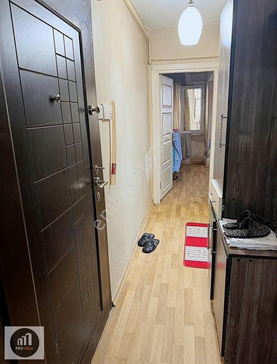 Bezmialem Çapa Metro Tramvay Eşyalı 1+1 Kiralık Bahçe Katı Daire - Görsel 4