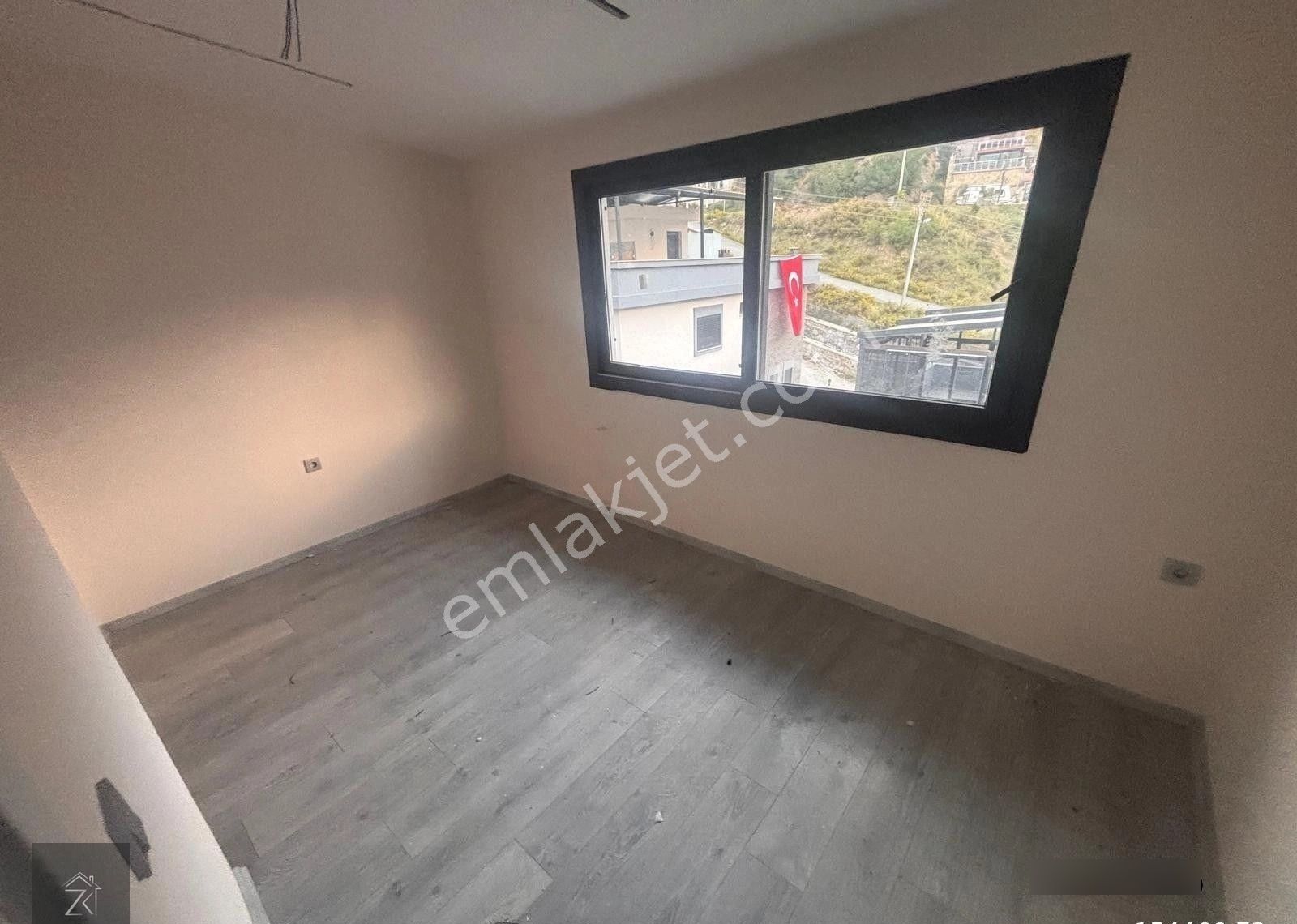 Balçova Çetin Emeç'te Deniz Ve Doğa Manzaralı Sıfır Tripleks Villa - Görsel 22
