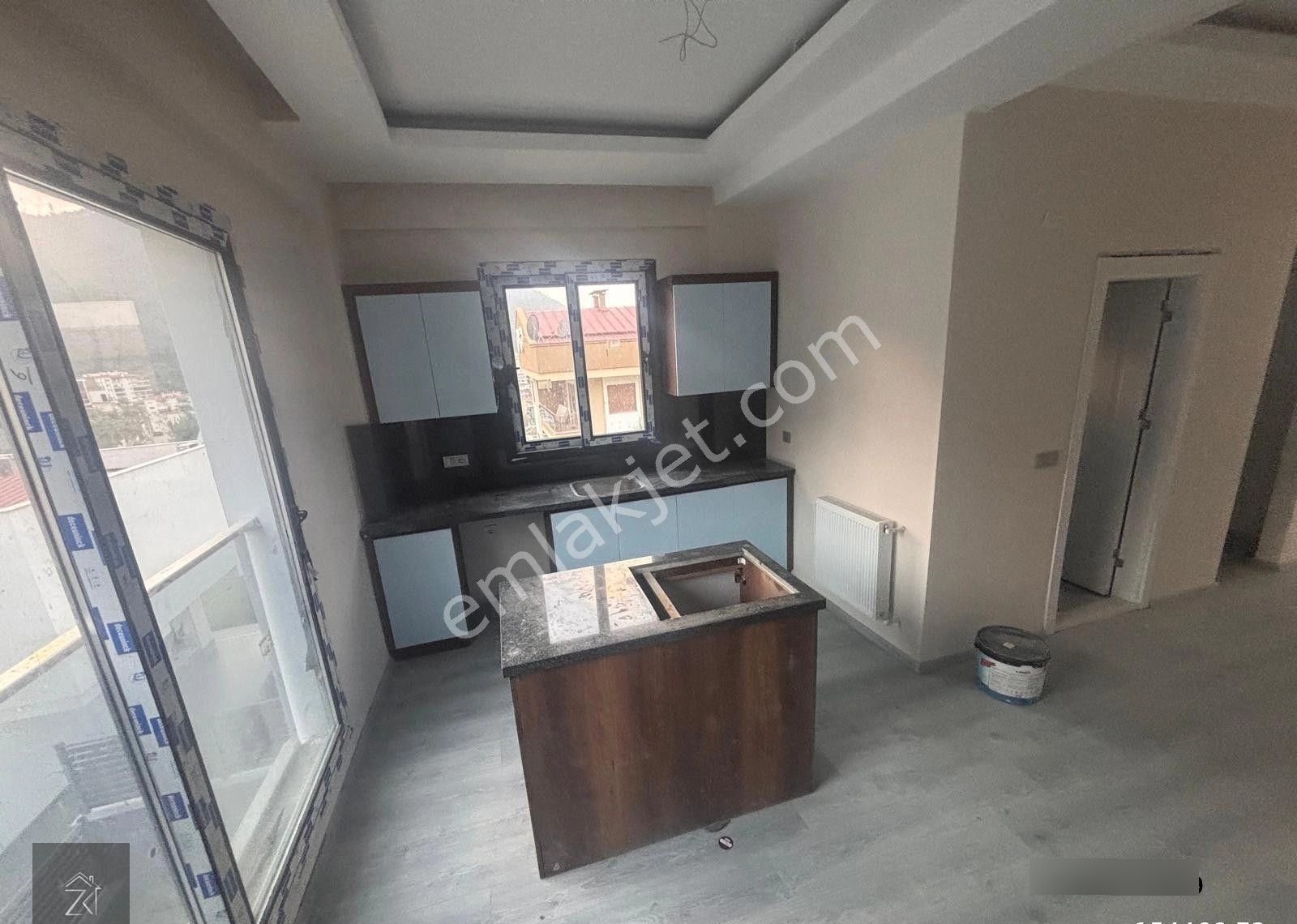 Balçova Çetin Emeç'te Deniz Ve Doğa Manzaralı Sıfır Tripleks Villa - Görsel 15