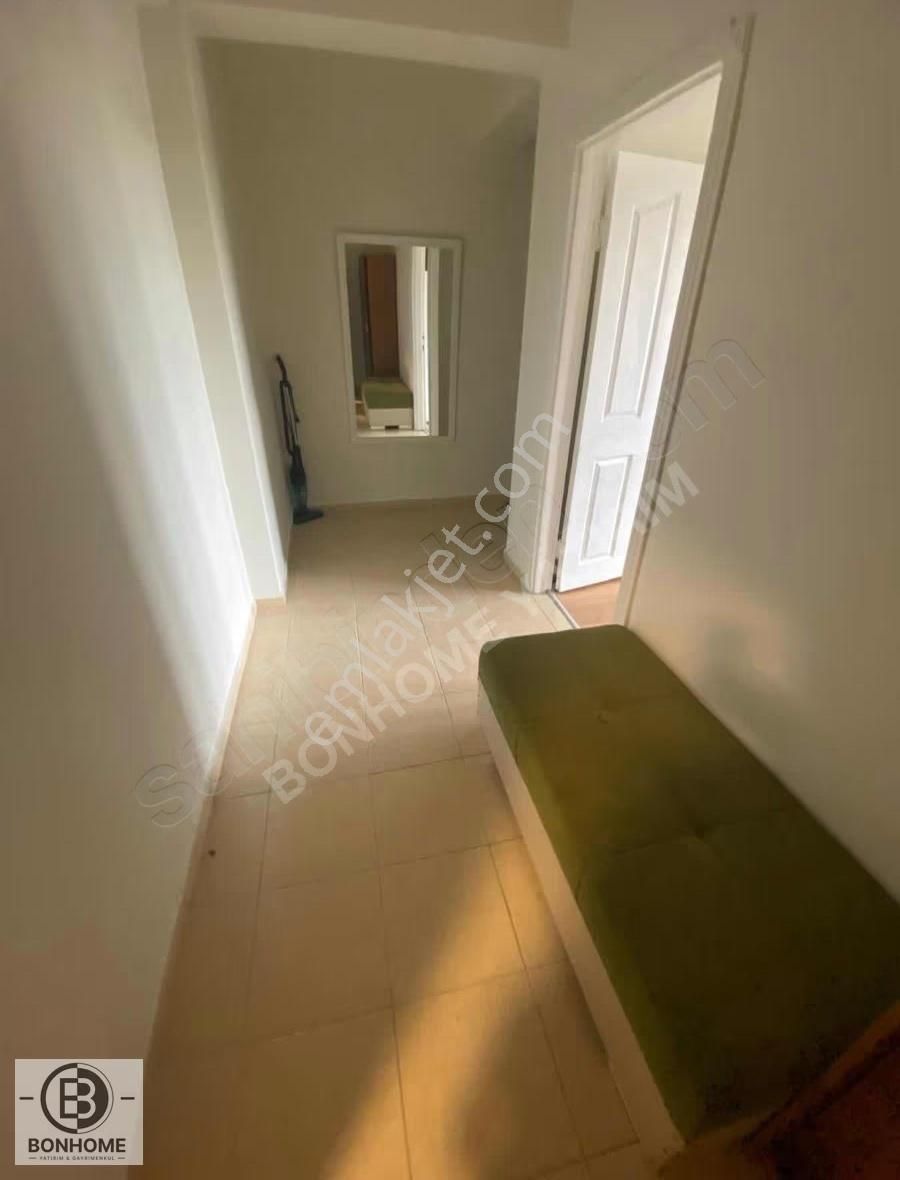 Larada Satılık 1+1 Daire !!! - Görsel 4