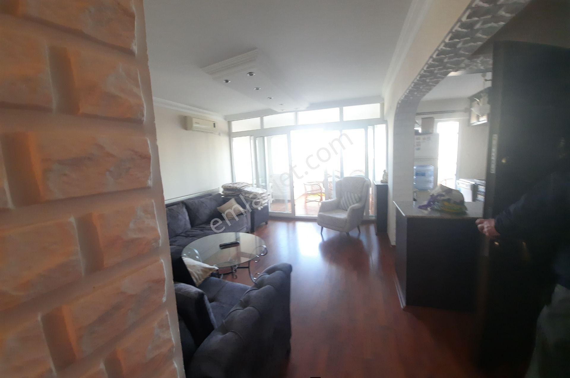 Murat Reis Camisinin Karşısında Deniz Manzaralı Satılık Lüx Daire - Görsel 8