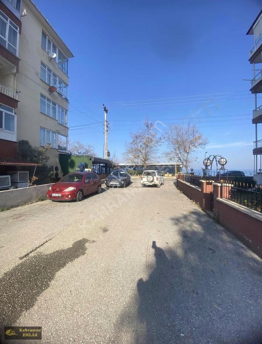 Çınarcık Sahilde Fırat Market Üstü Lebiderya Deniz Manzaralı 2+1 - Görsel 16