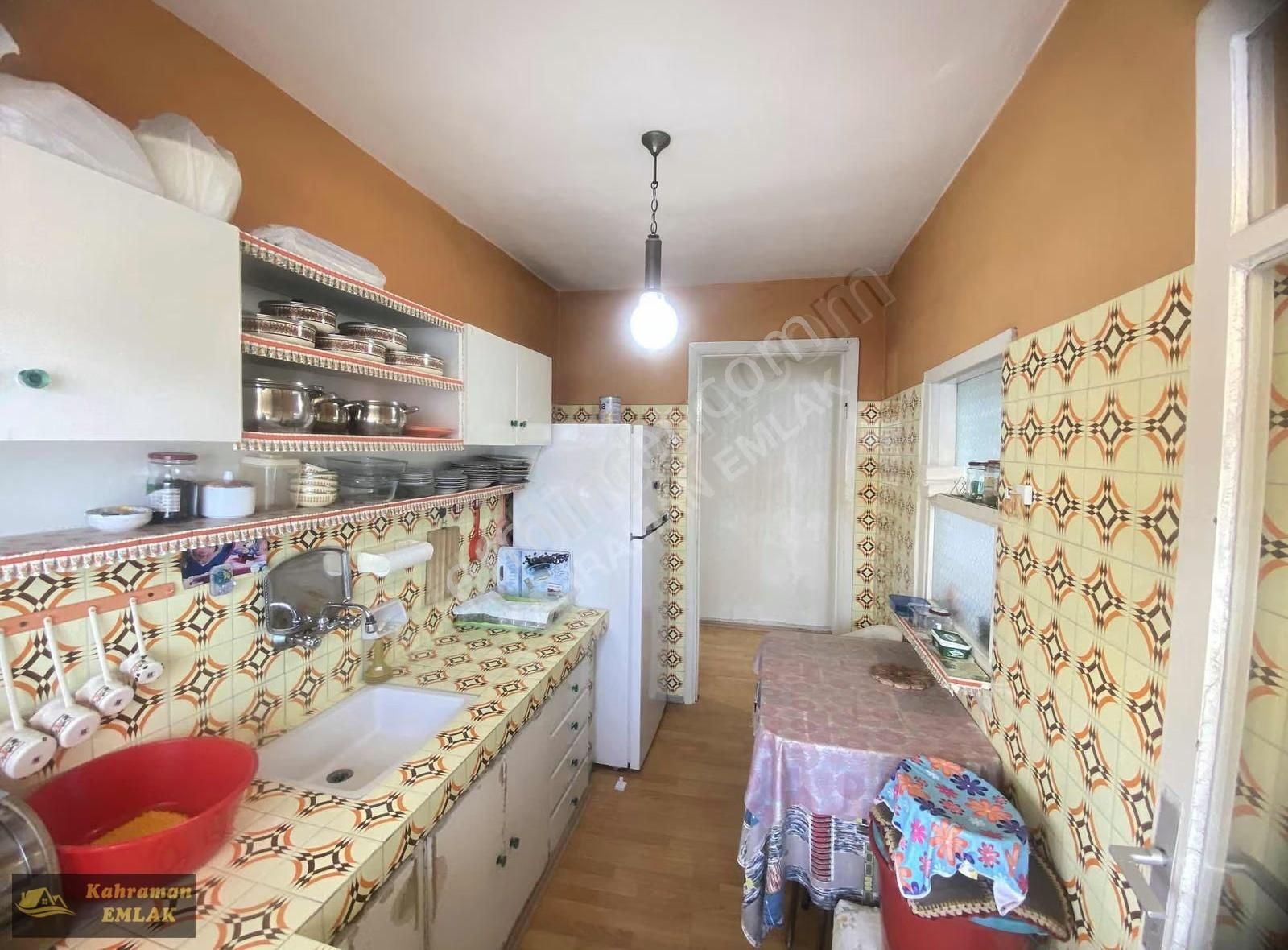 Çınarcık Sahilde Fırat Market Üstü Lebiderya Deniz Manzaralı 2+1 - Görsel 18