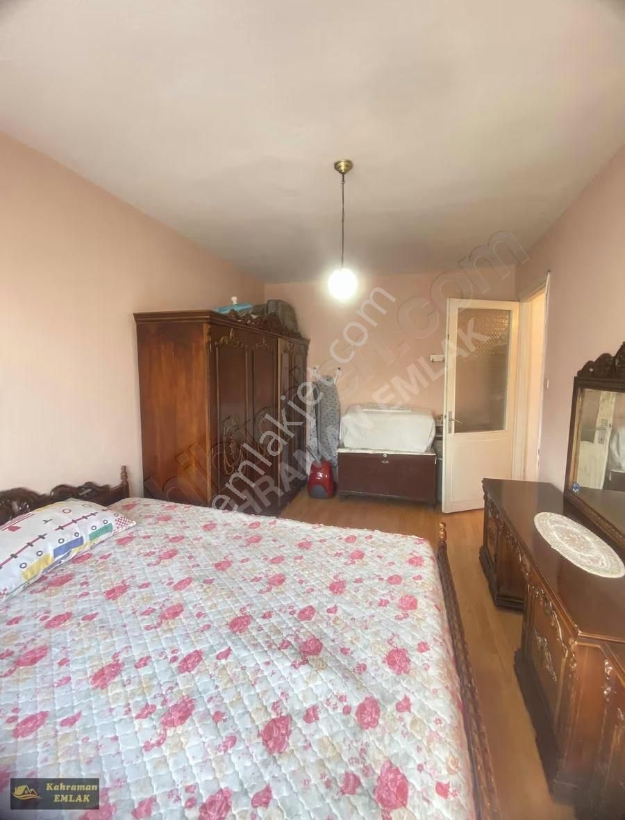 Çınarcık Sahilde Fırat Market Üstü Lebiderya Deniz Manzaralı 2+1 - Görsel 10