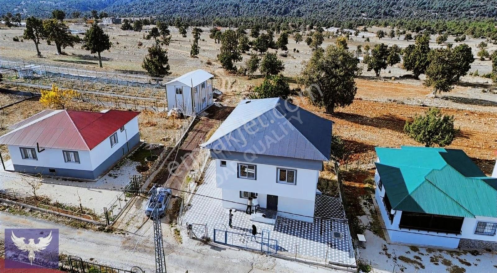 Erdemli Sarıkaya Yaylasında Satılık Dubleks 5+1 Villa