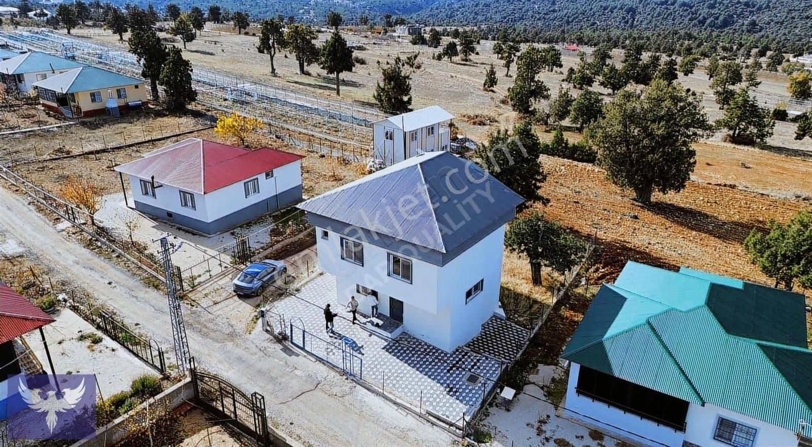 Erdemli Sarıkaya Yaylasında Satılık Dubleks 5+1 Villa - Görsel 4