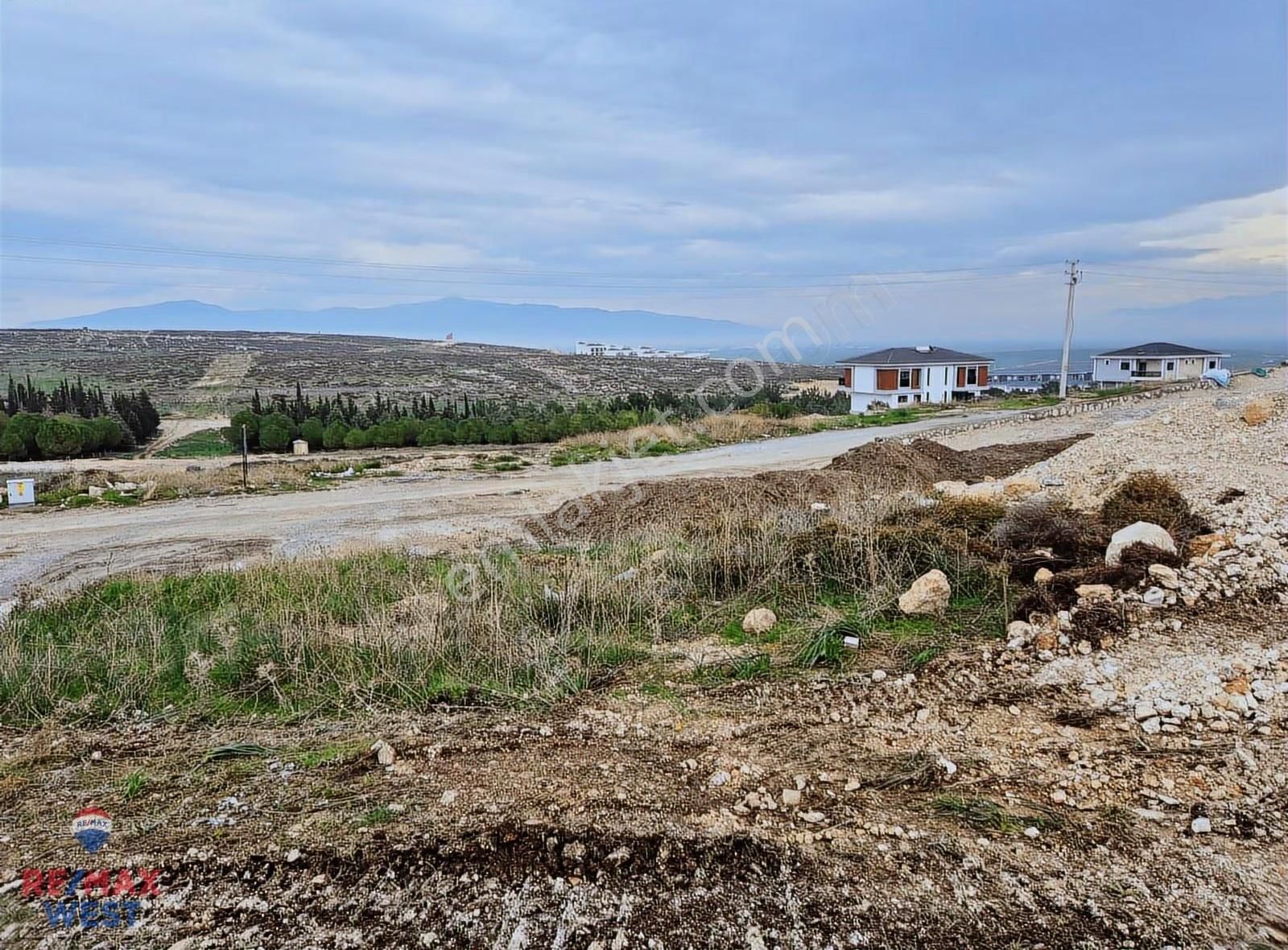 Menemen Villakent İmarlı 589 Metkare Satılık Villa Arsası - Görsel 25