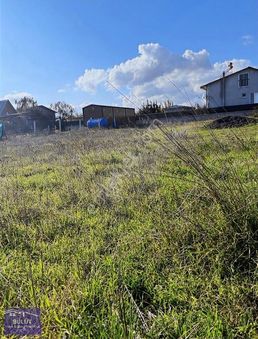 Bulut Emlak Güvencesiyle.istanbul Çatalca İzzettinde 250m2