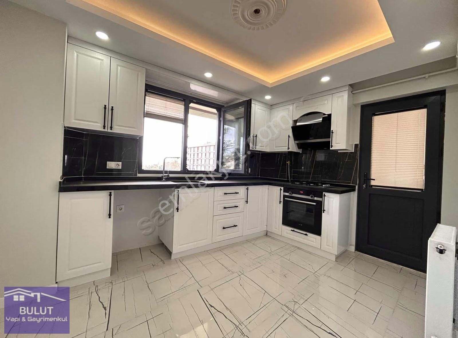 Fevziçakmak Mah. Dr Zeki Acar Cad. 2+1 80m2 Fırsat Lüks Y.giriş - Görsel 12