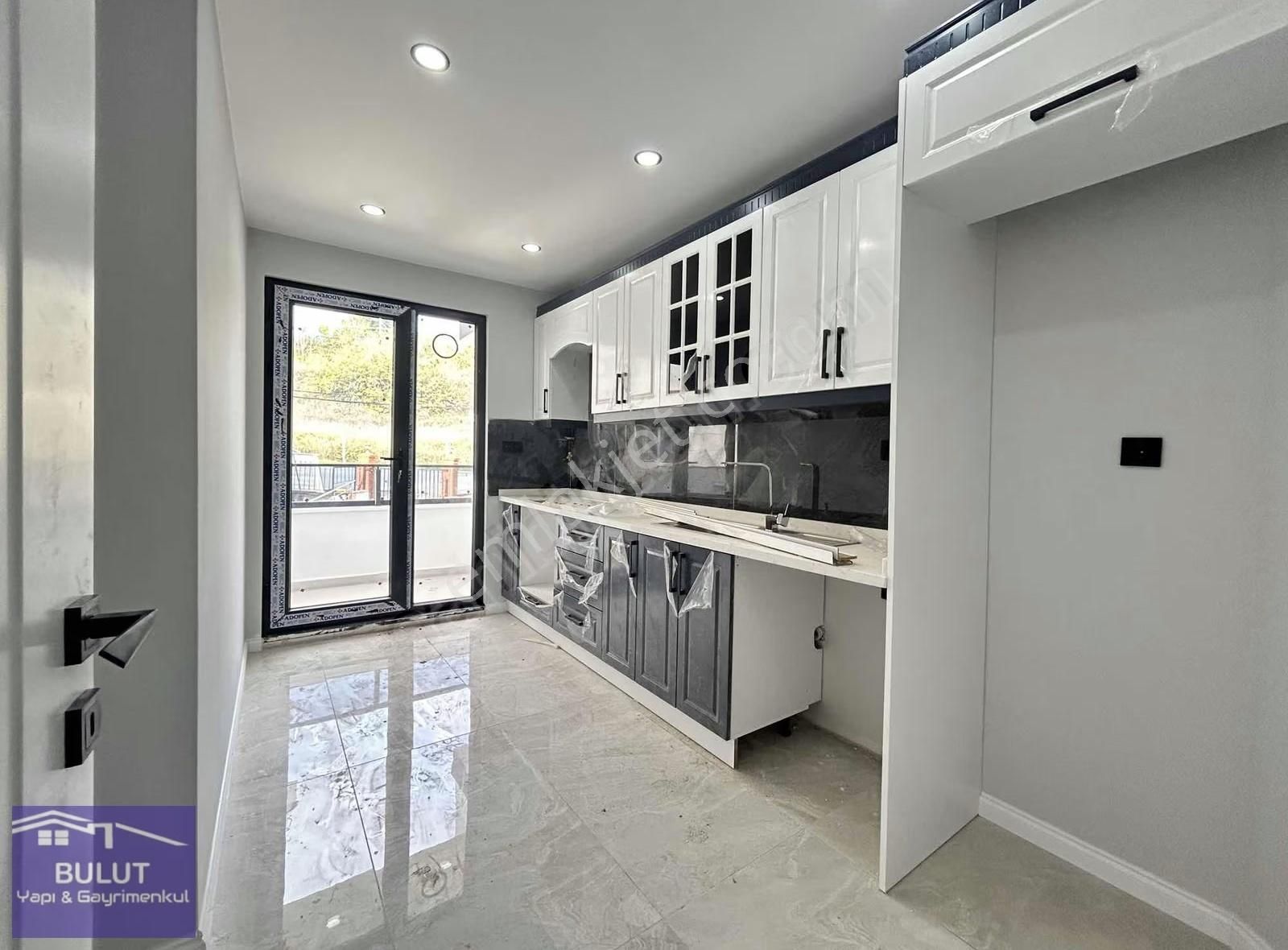 Darıca Sahilde Sıfır *asansörlü 2+1 100m2 Ara Kat Daire - Görsel 2