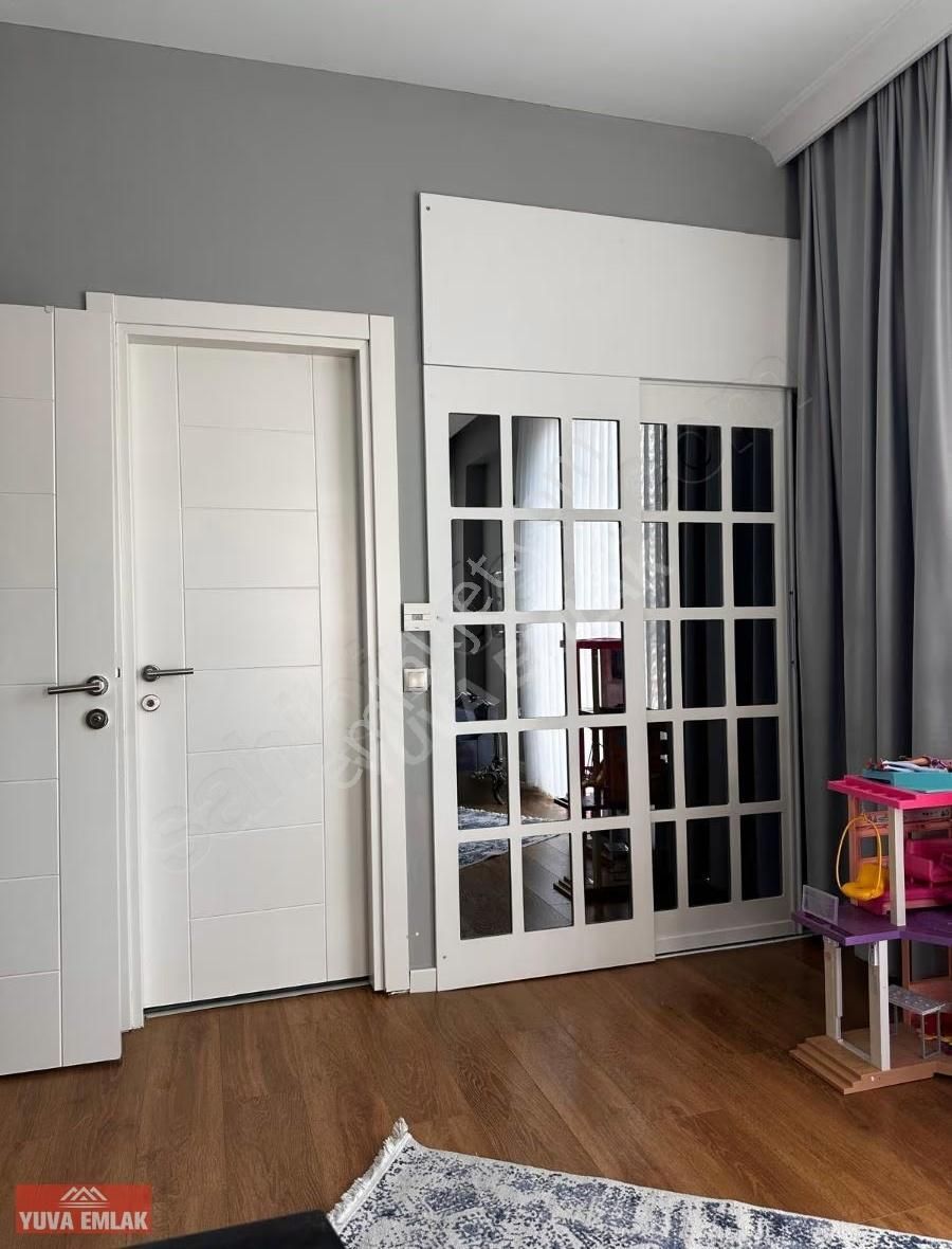 Yuva Emlak Evvel İstanbulda Ful Yapılı Fırsat Satlık 3+1 Daire - Görsel 11