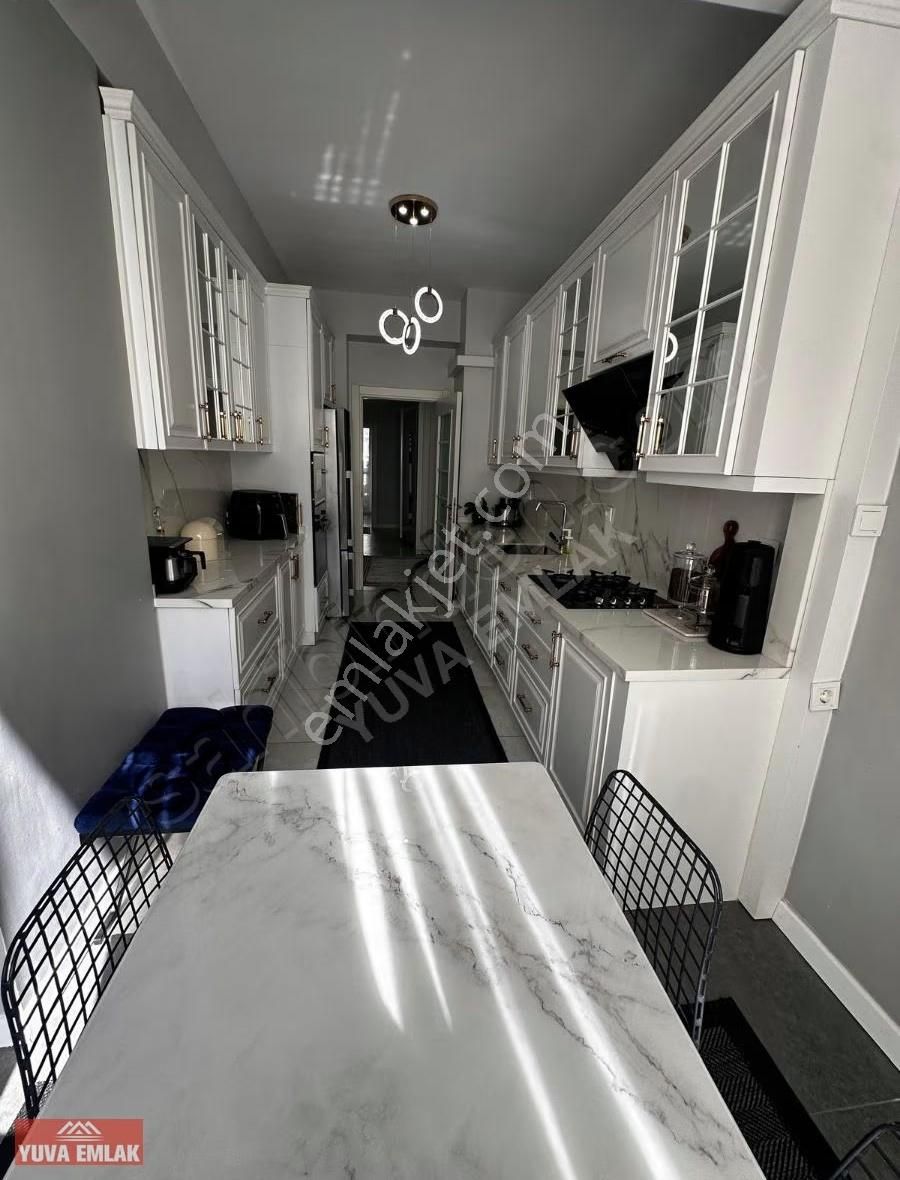 Yuva Emlak Evvel İstanbulda Ful Yapılı Fırsat Satlık 3+1 Daire - Görsel 23