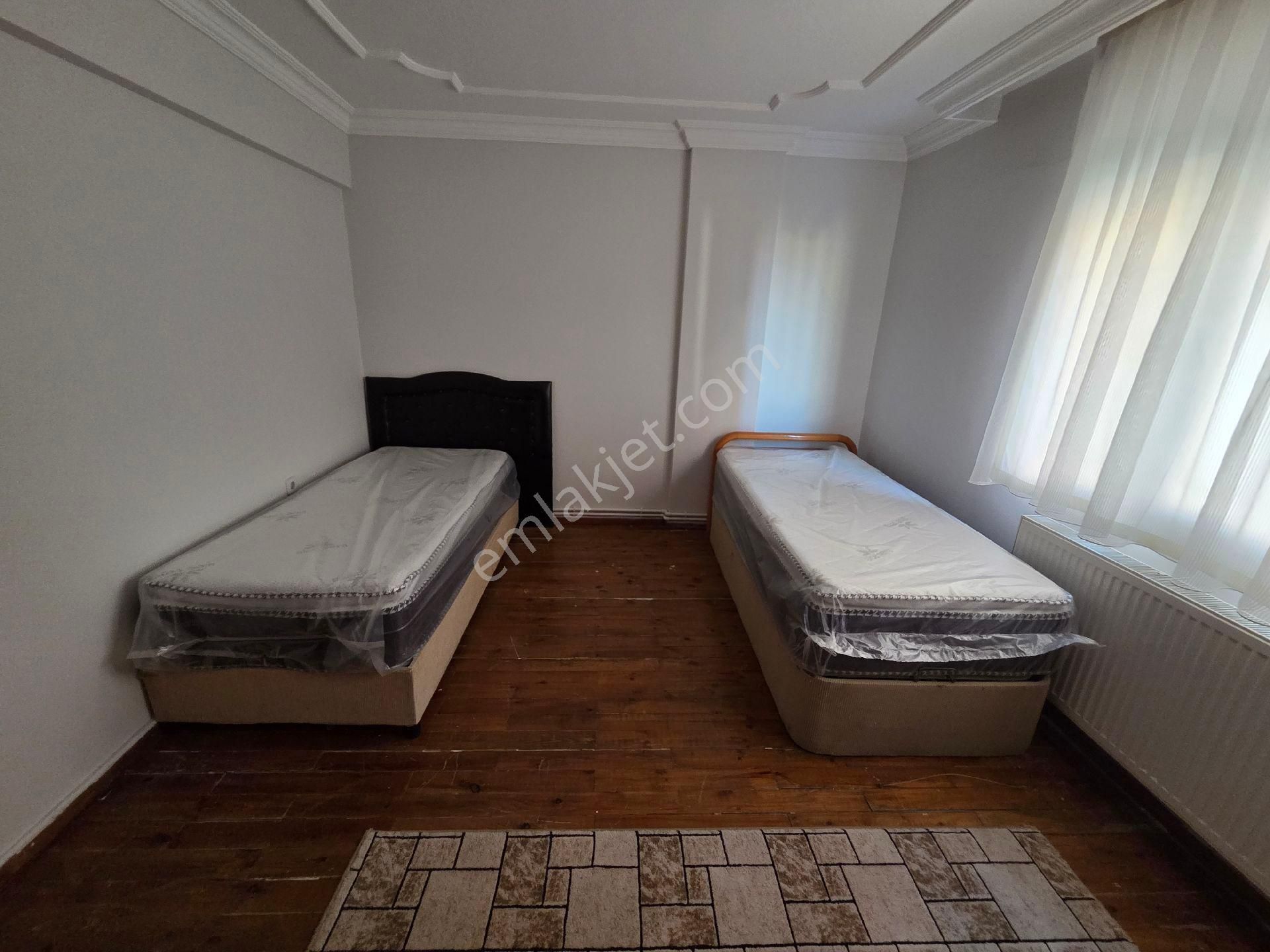 Ege Üni Dibinde 2+1 Eşyalı Doğalgazlı Kiralık Daire - Görsel 16