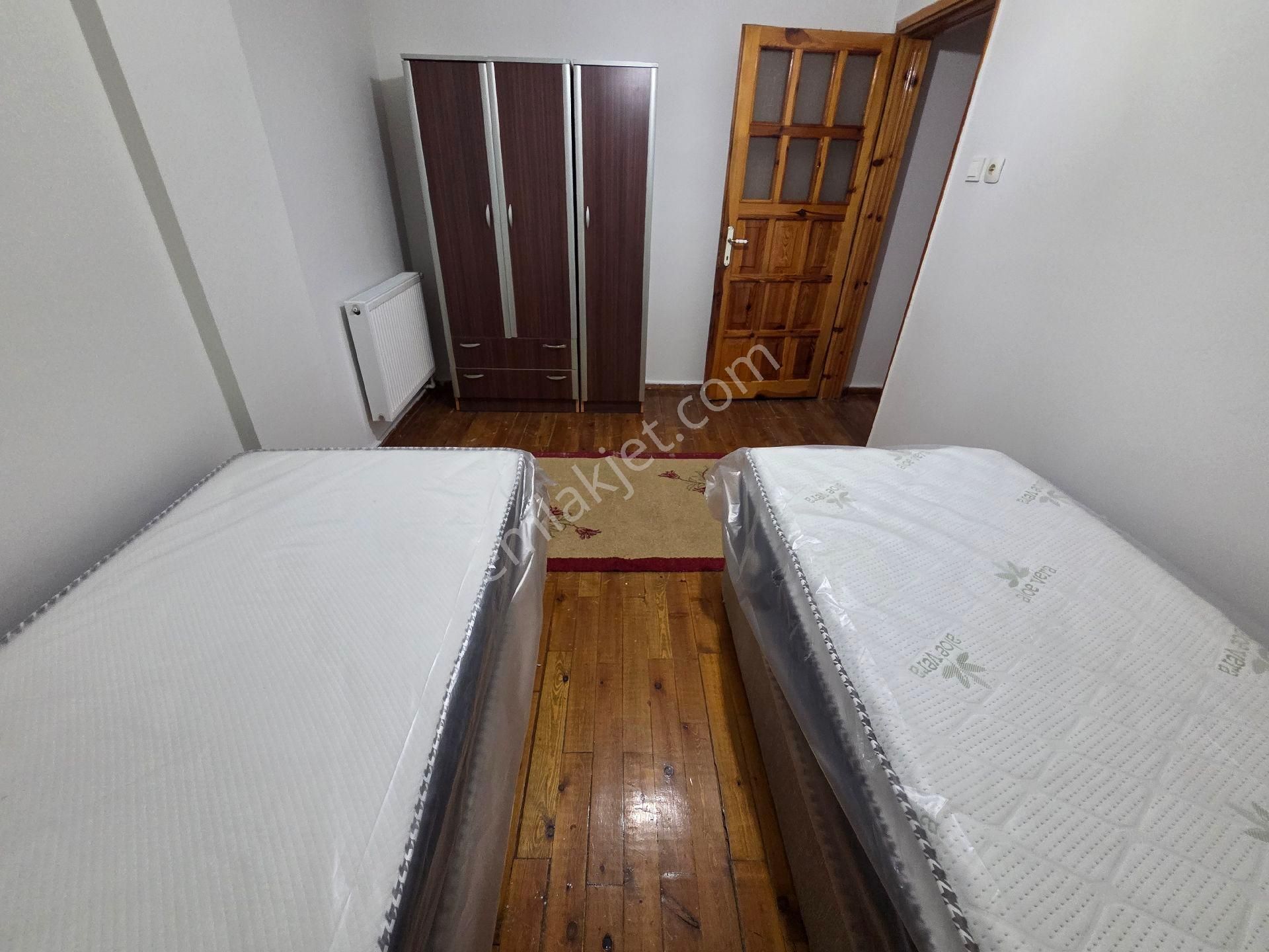 Ege Üni Dibinde 2+1 Eşyalı Doğalgazlı Kiralık Daire - Görsel 22