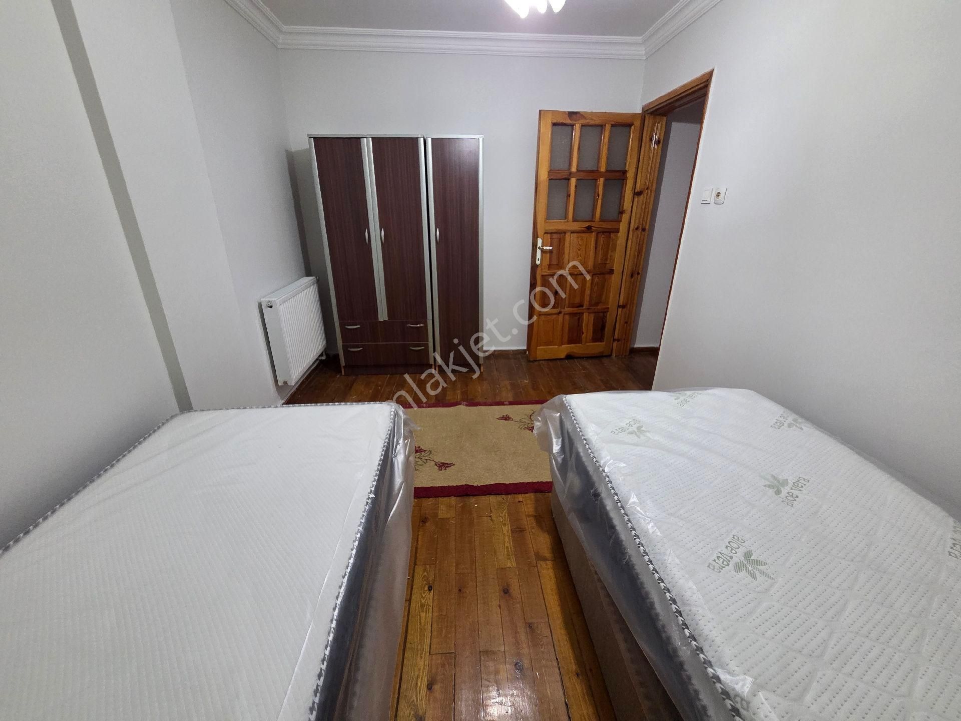 Ege Üni Dibinde 2+1 Eşyalı Doğalgazlı Kiralık Daire - Görsel 23