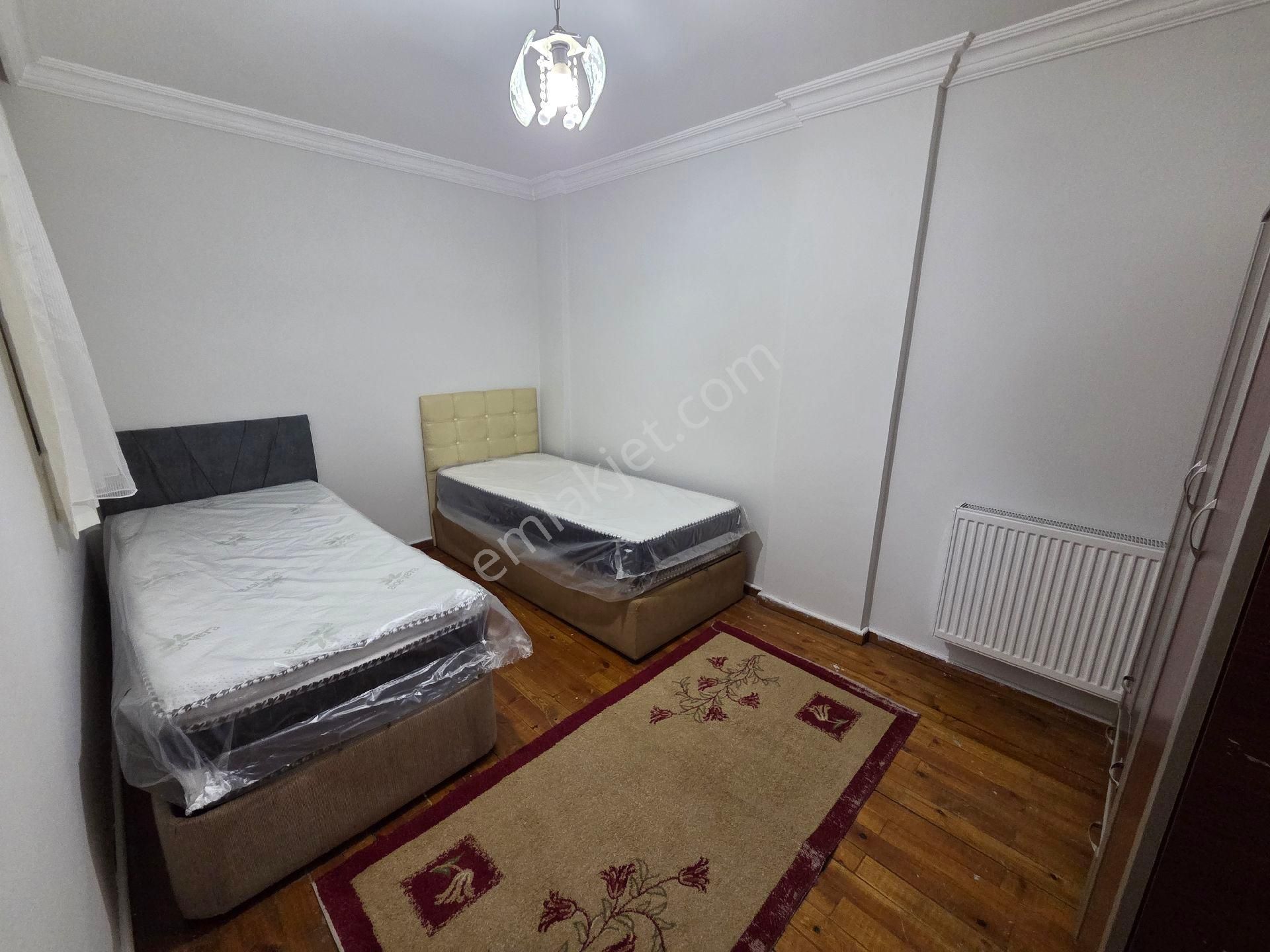 Ege Üni Dibinde 2+1 Eşyalı Doğalgazlı Kiralık Daire - Görsel 20